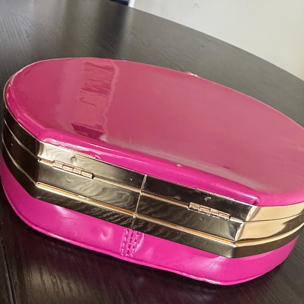 Elegant Pink Round Handbag🩷🩷🩷 - Picture 5 of 7